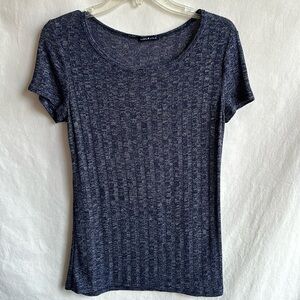 Basil Lola lightweight navy heather short sleeve sweater top, size L